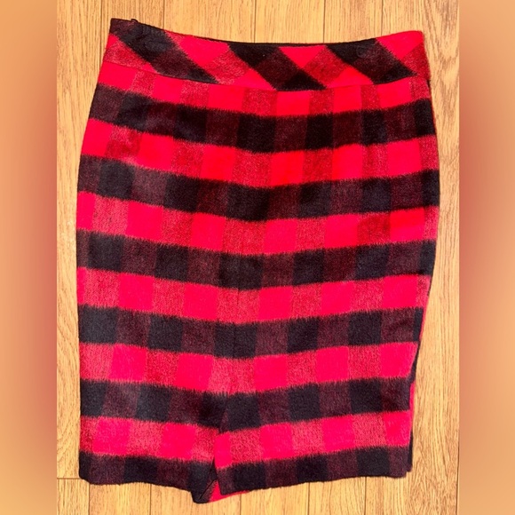 Donna Degnan Buffalo Plaid Black Red Women's Pencil Skirt Sz 4 Made In USA - Picture 2 of 6
